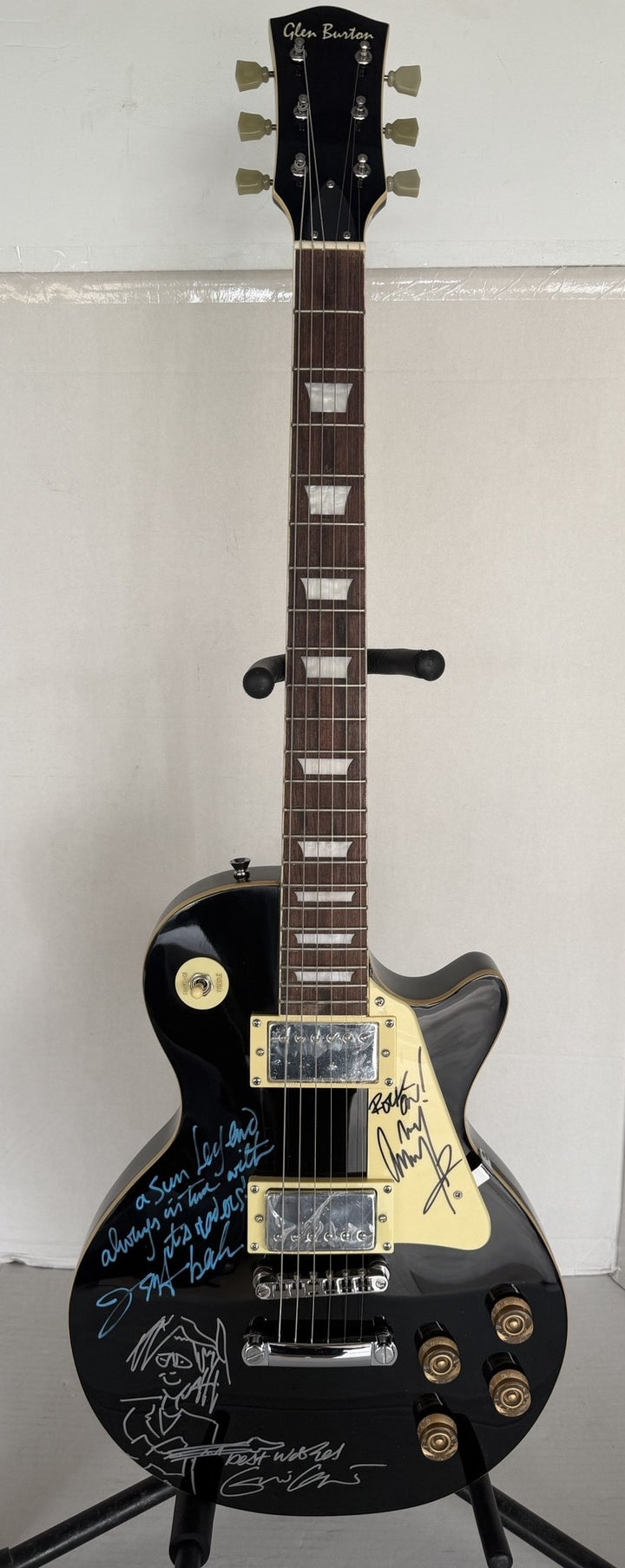 The  Yardbirds Jimmy Page Eric Clapton & Jeff Beck vintage black Les Paul Electric Guitar signed with proof.
