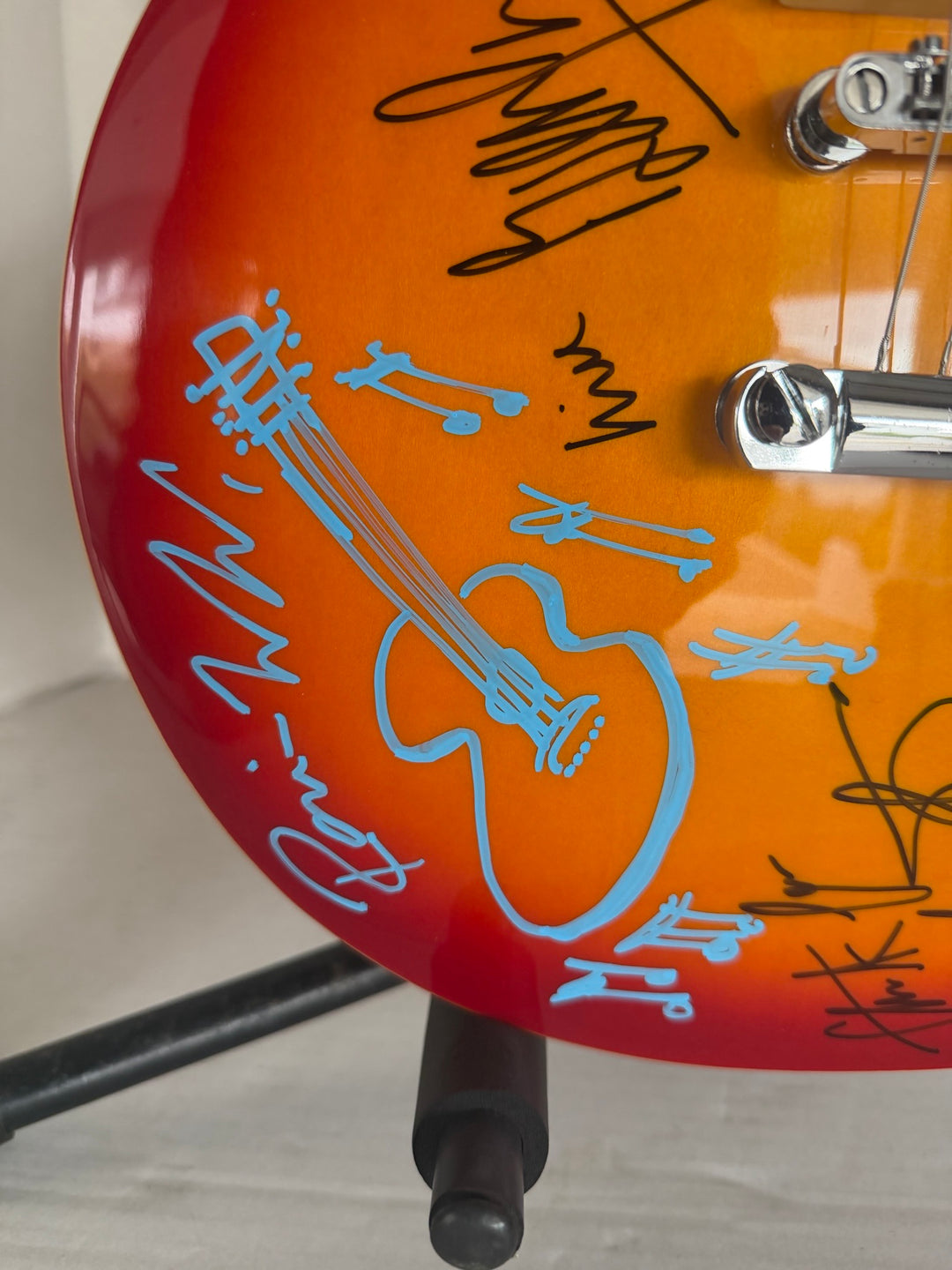 Bill Wyman, Keith Richards, Mick Jagger, Charlie Watts, Ronnie Wood Rolling Stones vintage cherry les paul full size electric guitar