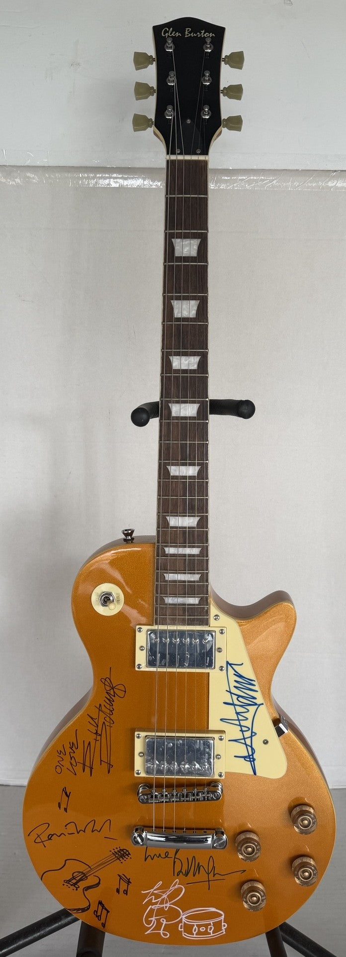 Rolling Stones Mick Jagger Ronnie Woods Charlie Watts Keith Richards Gold Les Paul  Electric full size quitar signed whit proff