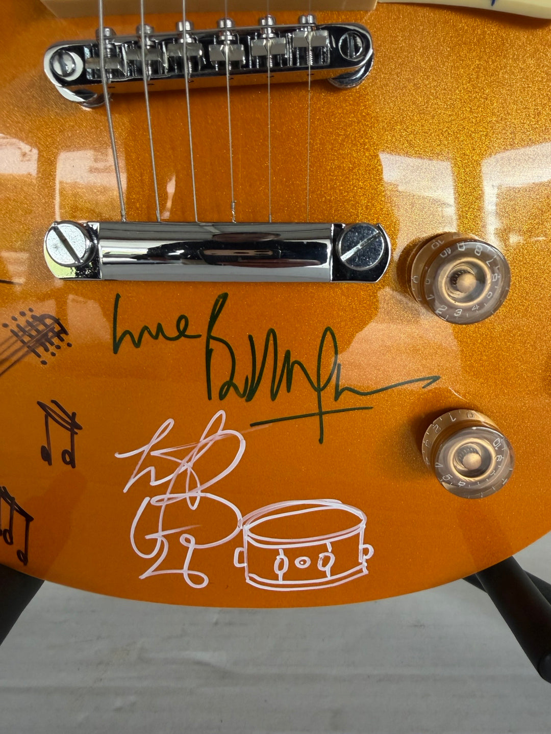 Rolling Stones Mick Jagger Ronnie Woods Charlie Watts Keith Richards Gold Les Paul  Electric full size quitar signed whit proff