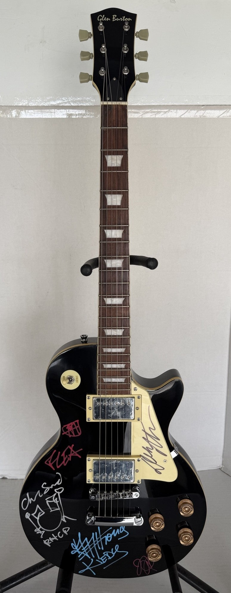"RHCP" vintage les paul electric guitar Anthony Kiedis, "flea", John Frusciante, Chad Smith with sketch, Dave Navarro,  signed with proof
