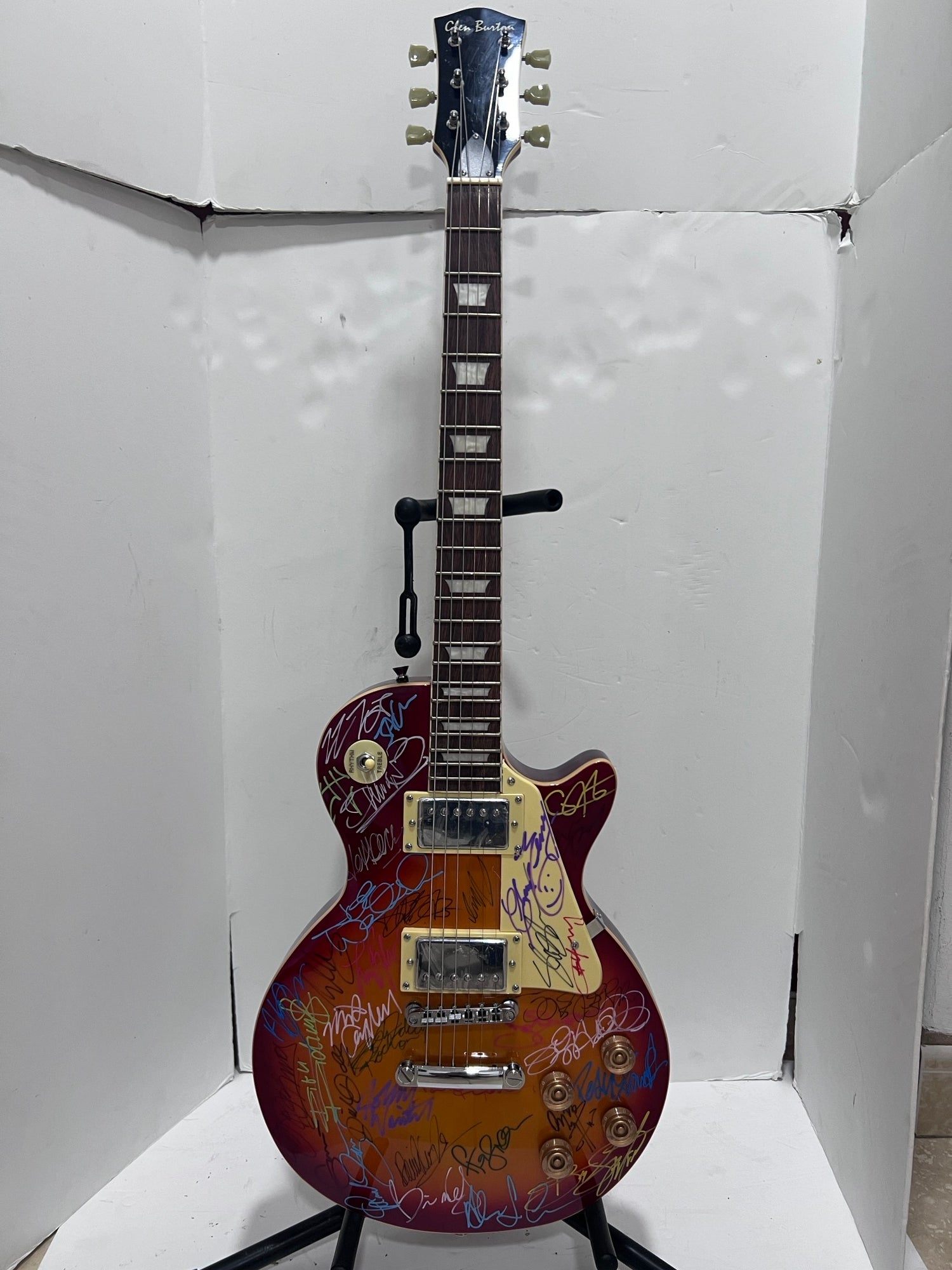 Guitar legends 36 signed in all Angus Young, Paul Simon, Jimmy Page, David Gilmour, Jimmy Hendix model guitar signed with proof