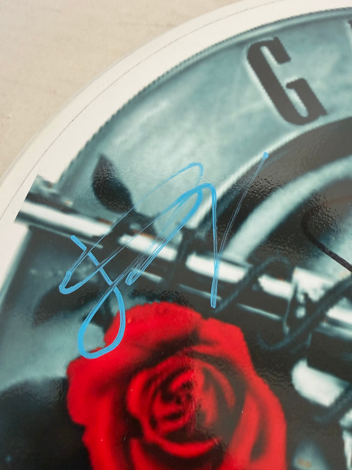 Guns n' Roses Slash, Axl Rose, Duff, Steven Adler, Izzy Stradlin one-of-a-kind drumhead signed with proof