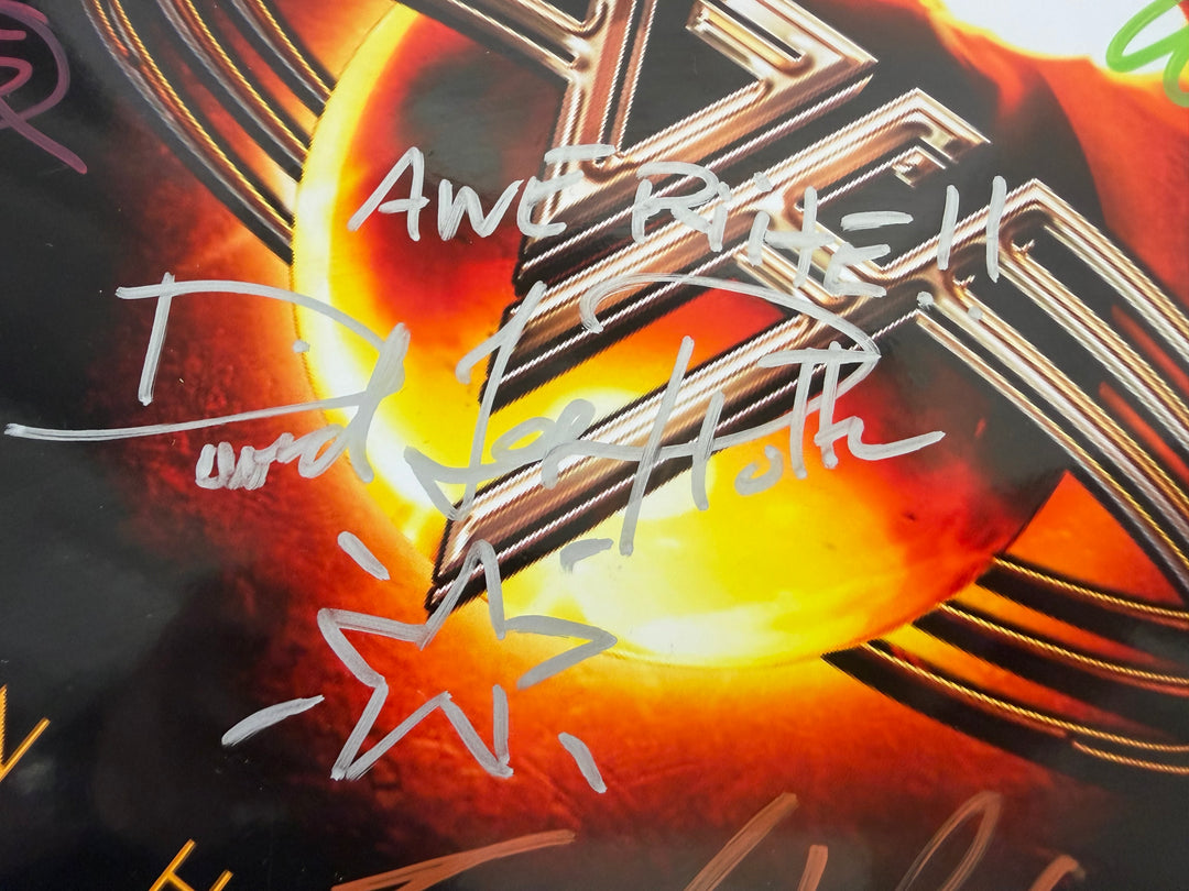 Van Halen David Lee Roth , Sammy Hagar, Eddie & Alex Van Halen MIchael Anthony one-of-a-kind drumhead signed with proof