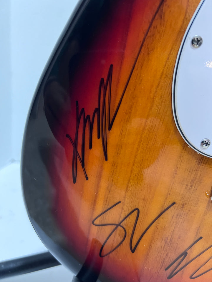 Deftones Chi Cheng, Chino Moreno, Stephen Carpenter, Frank Delgado Stratocaster electric guitar signed with proof