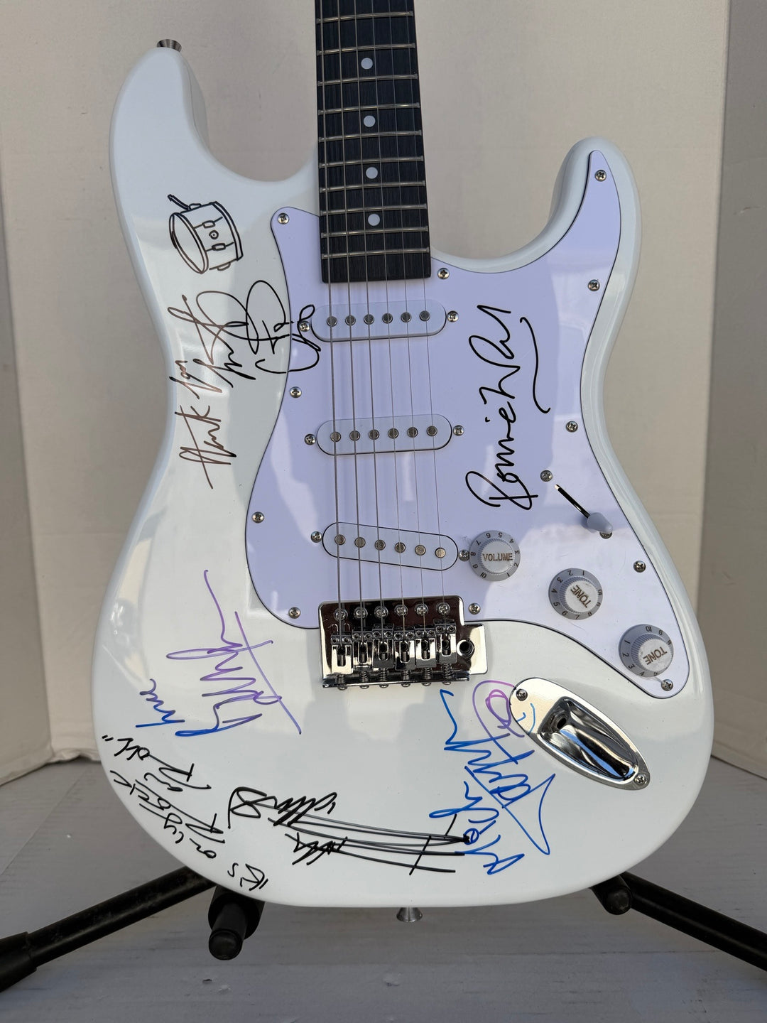 Bill Wyman Keith Richards Charlie Watts Ronnie Wood Mick Jagger full-size stratocaster electric guitar sign with proof
