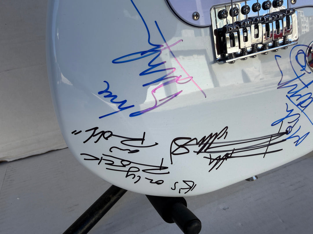 Bill Wyman Keith Richards Charlie Watts Ronnie Wood Mick Jagger full-size stratocaster electric guitar sign with proof