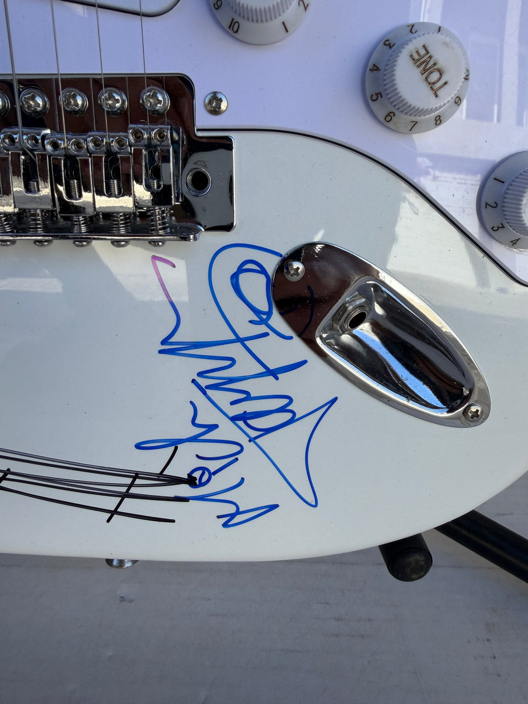 Bill Wyman Keith Richards Charlie Watts Ronnie Wood Mick Jagger full-size stratocaster electric guitar sign with proof