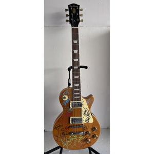 Deftones, Korn, Tool. Limp Bizkit & System of the Down Gold Les Paul electric guitar signed with proof