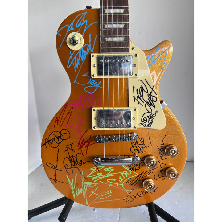 Deftones, Korn, Tool. Limp Bizkit & System of the Down Gold Les Paul electric guitar signed with proof