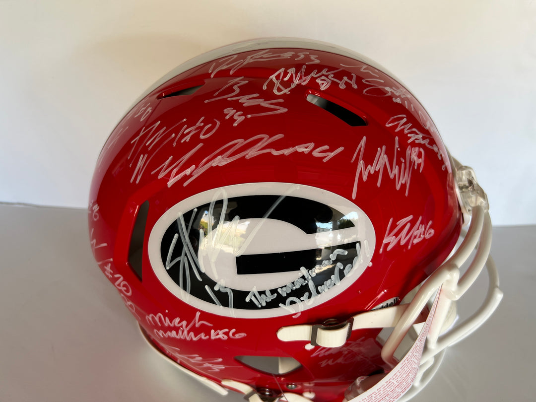 Georgia Bulldogs Stetson Bennett Kirby Smart Brock Bowers Georgia Bulldogs 2022-23 team signed Speed Riddell authentic