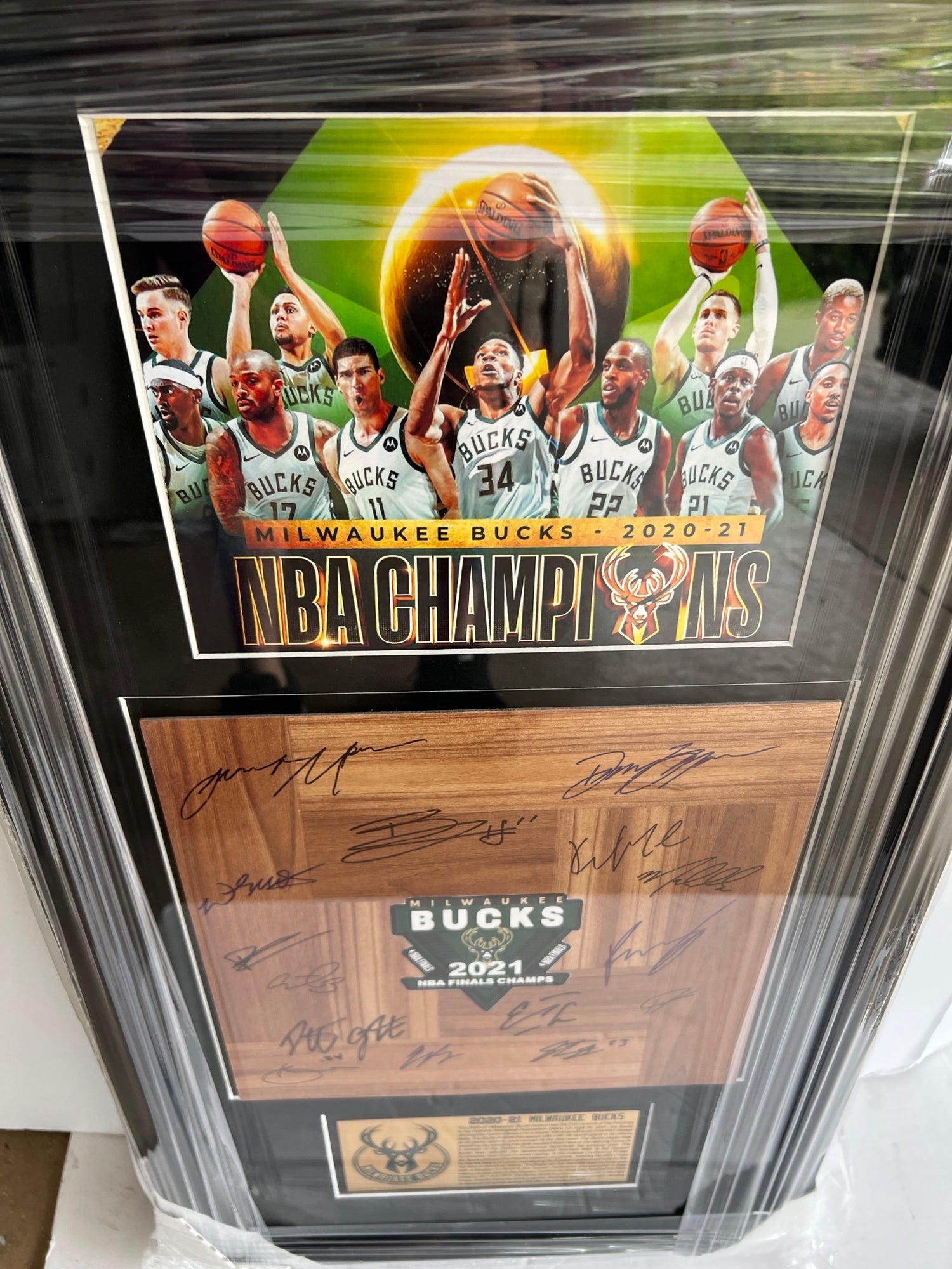 Awesome Artifacts Giannis Antetokounmpo Milwaukee Bucks NBA Champions 2020-21 Team Signed Jersey with Proof by Awesome Artifact