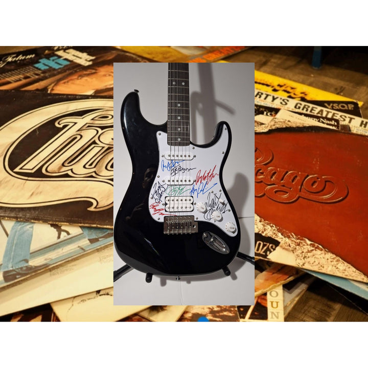 Peter Cetara, Robert Lamm, Lee Loughnane, Danny Seraphine, Terry Kath, Walt Parazaider & Jimmy Pankow, Chicago Fender electric guitar signed