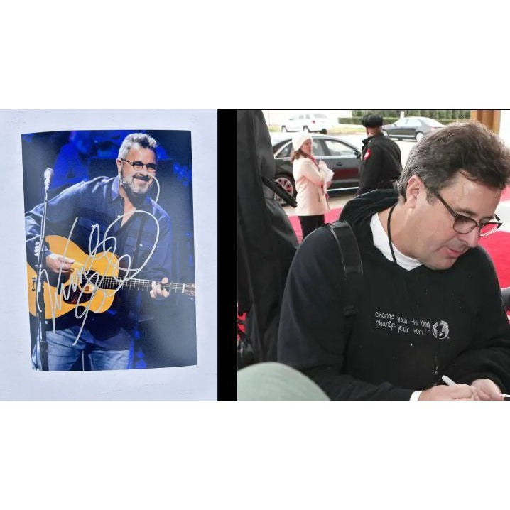 Vince Gill Country Music Legend 5x7 Photo signed with proof.