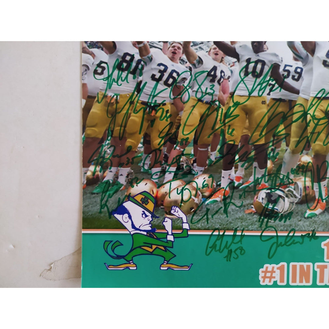 Notre Dame Fighting Irish 2012 team signed photo Awesome Artifacts