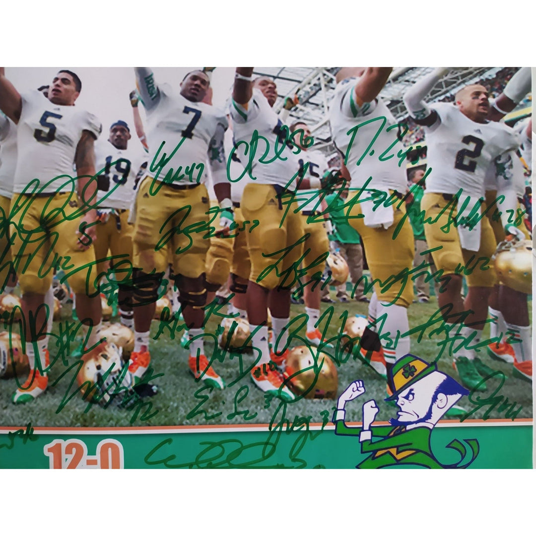 Notre Dame Fighting Irish 2012 team signed photo Awesome Artifacts