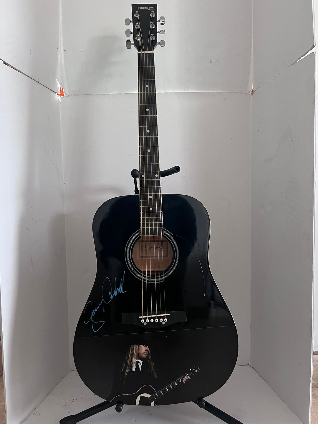 Jerry Cantrell Alice in Chains one-of-a-kind full size acoustic guitar signed with proof