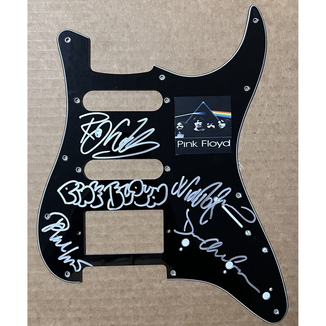 Roger Waters David Gilmour Nick Mason Rick Wright Pink Floyd electric guitar pickguard signed with proof