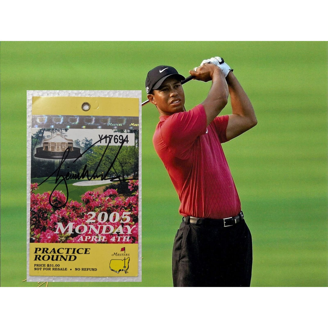 Tiger Woods original 2005 Masters Golf tournament pass signed