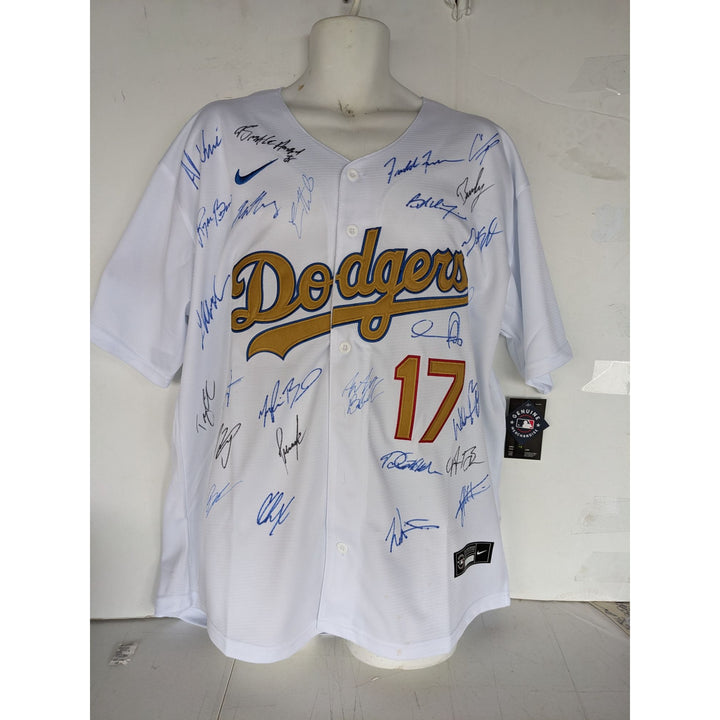 Los Angeles Dodgers 2024 World Series champs Freddie Freeman MLB Nike M game model jersey signed with proof
