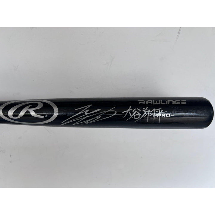 Shohei Ohtani Los Angeles Dodgers Rawlings MLB game model bat extremely rare signed in English and Japanese with proof