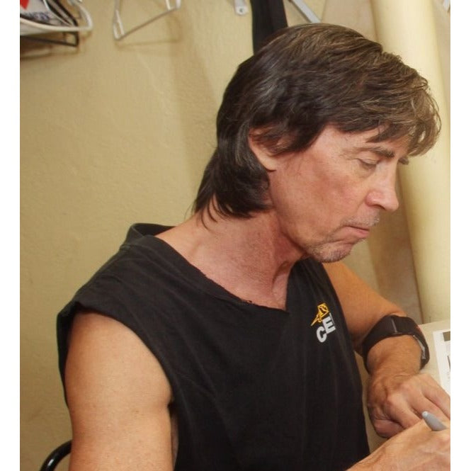 Boston Tom Scholz, Brad Delp, Barry Goudreau, Fran Sheehan and Sib Hashian 41' full size acoustic guitar signed with proof