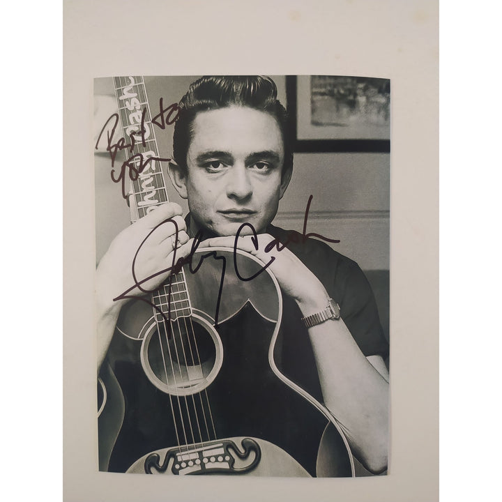 Johnny Cash "The Man In Black " 5x7 photo signed with proof