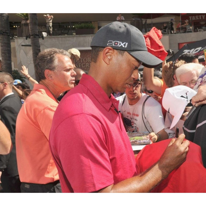 Tiger Woods Masters Champion Sundays Nike golf shirt signed with proof and museum quality frame 33x35