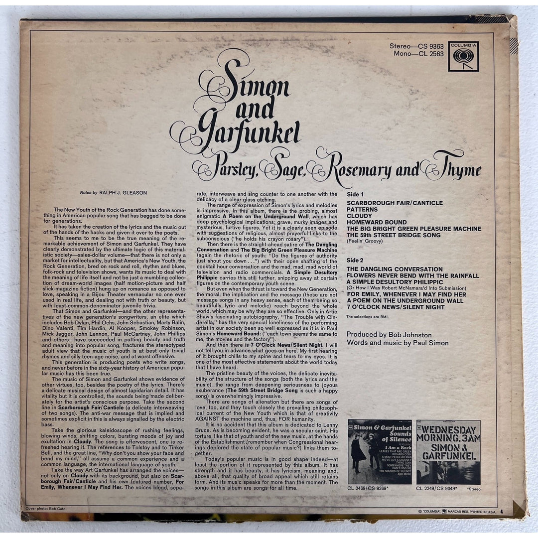 Simón and the Garfunkel Parsley, Sage, Rosemary and Thyme original 1966 lp signed by Art and Paul.