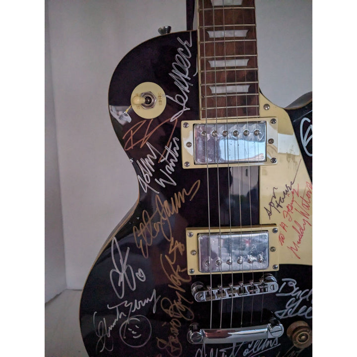 Blues legends Stevie Ray Vaughan, BB King, Chuck Berry, Muddy Watters, Eric Clapton black les paul electric guitar signed with proof