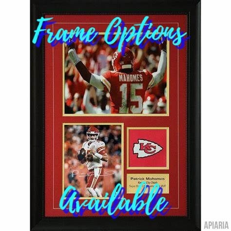 Patrick Mahomes 8x10 photo signed with proof