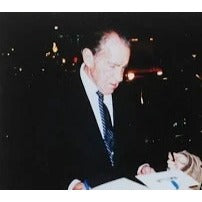 Richard Milhous Nixon (38) vintage golf ball signed with proof and free display case