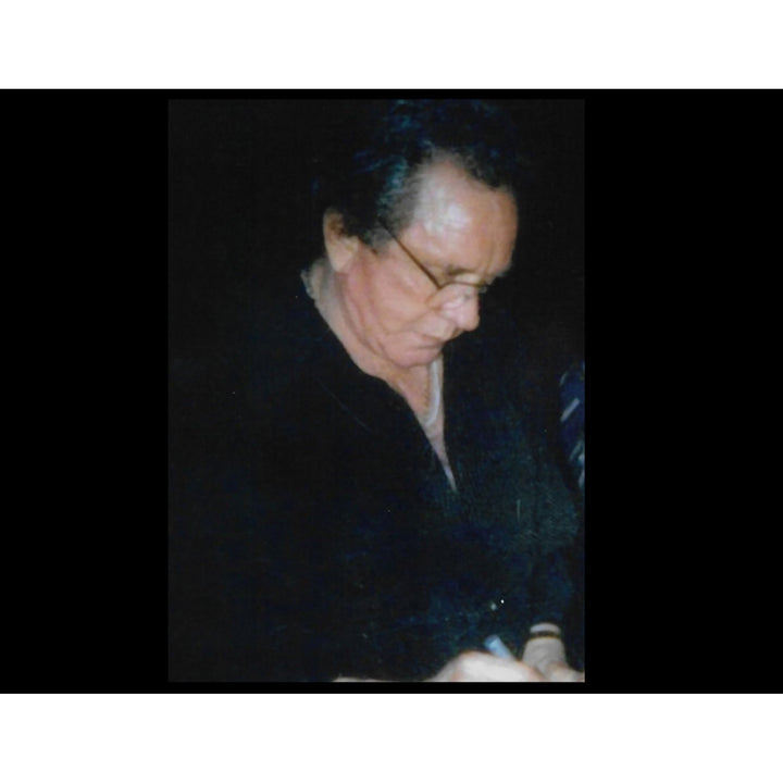 Johnny Cash 41' full size acoustic guitar signed with proof