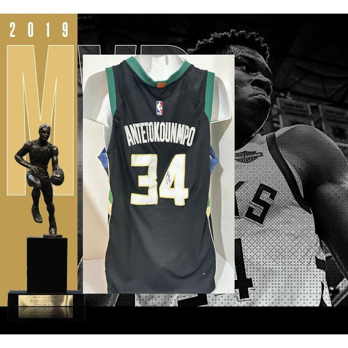 Gianis Antetokounmpo Milwaukee Bucks Nike size 52 game model jersey signed with proof