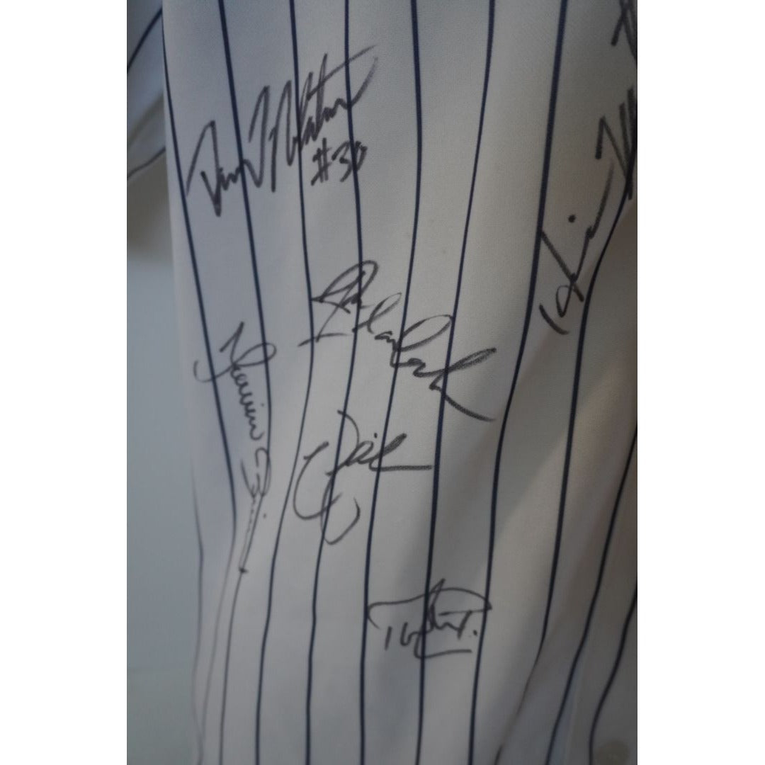 2009 New York Yankees Derek Jeter, Mariano Rivera, Hideki Matsui, World Series champions team signed jersey with proof