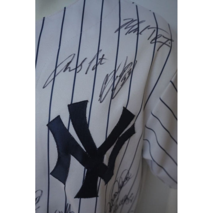 2009 New York Yankees Derek Jeter, Mariano Rivera, Hideki Matsui, World Series champions team signed jersey with proof