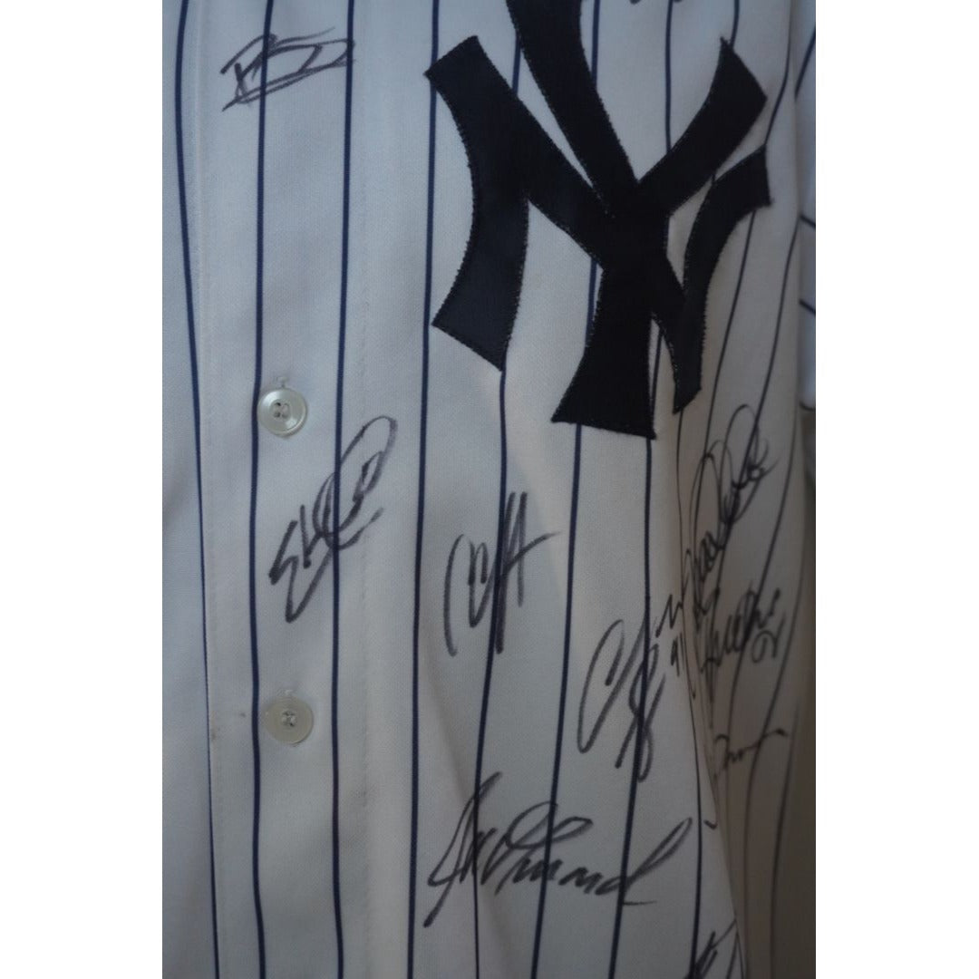 2009 New York Yankees Derek Jeter, Mariano Rivera, Hideki Matsui, World Series champions team signed jersey with proof