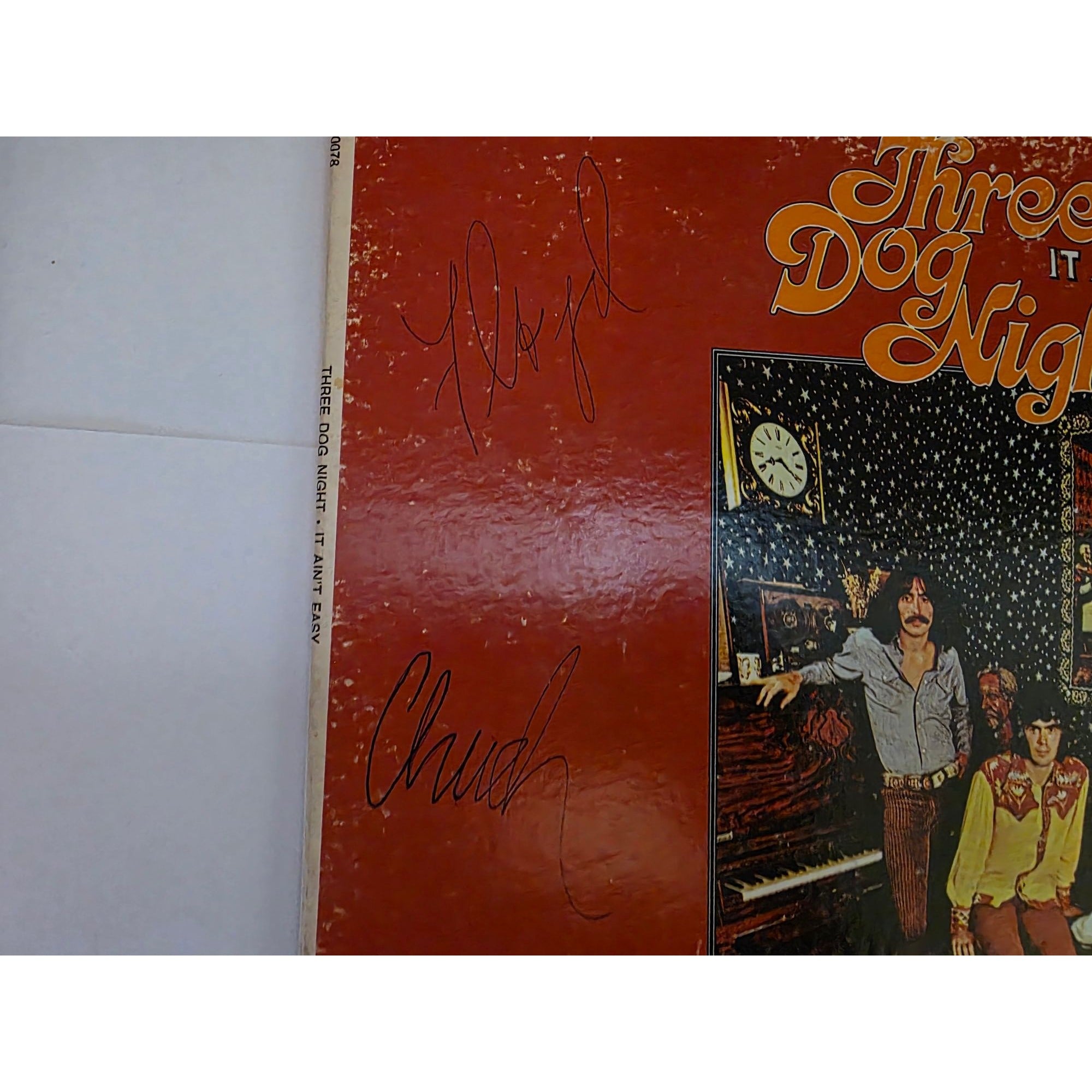 Three Dogs Night 'It ain't easy' original LP signed | Awesome