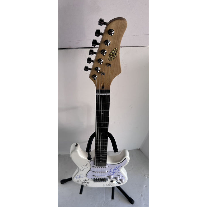 Def Leppard Phil Collen, Vivian Campbell, Joe Elliott, Rick Savage, Rick Allen. stratocaster electric guitar signed with proof