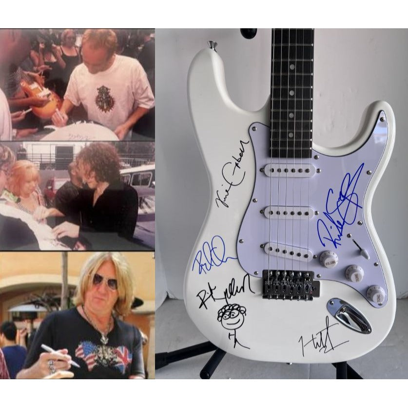 Def Leppard Phil Collen, Vivian Campbell, Joe Elliott, Rick Savage, Rick Allen. stratocaster electric guitar signed with proof