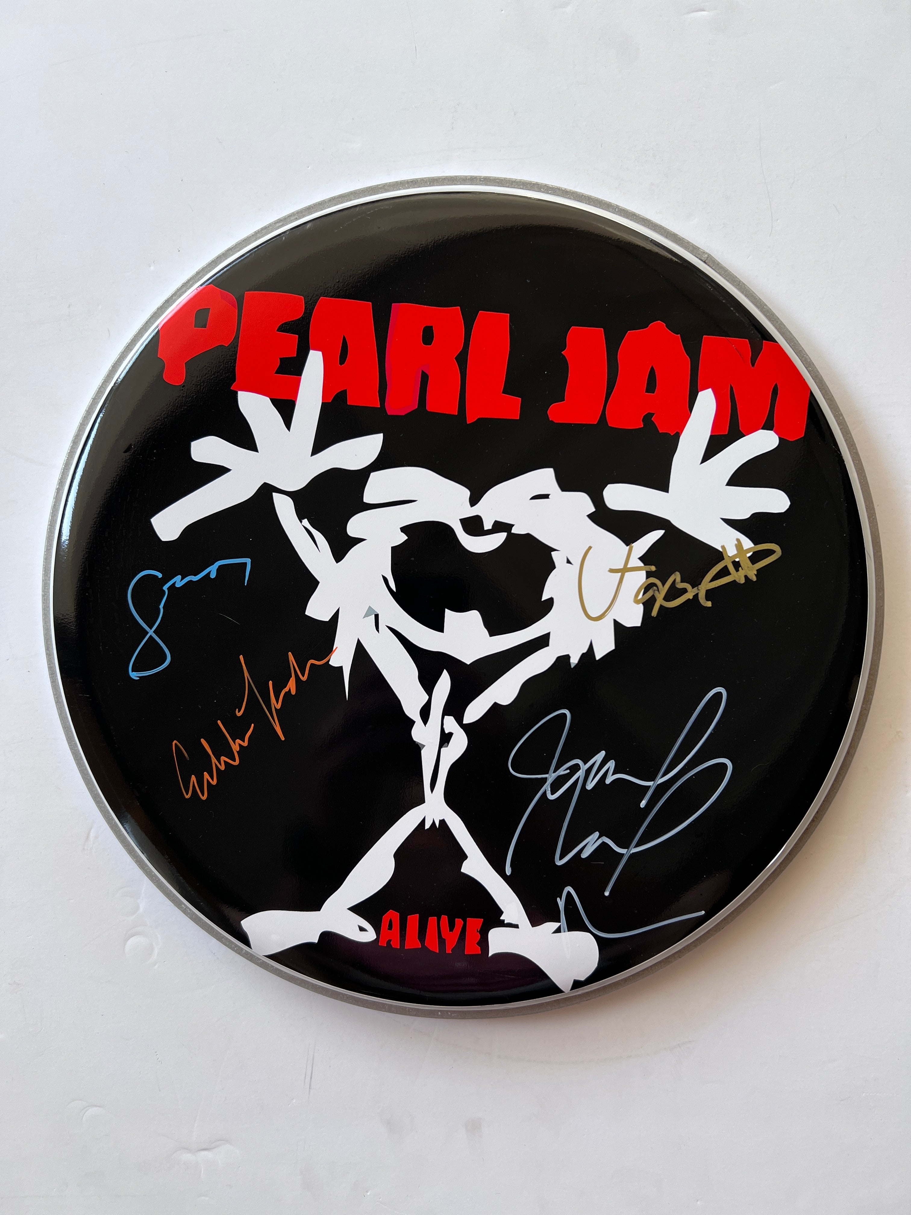 Pearl Jam Eddie Vedder, Mike McCready, Stone Gossard, Jeff Ament one-of-a-kind drumhead signed with proof