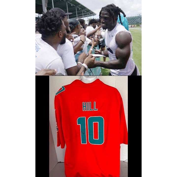 Tyreek Hill Miami Dolphins Nike size extra large game model jersey signed with proof.