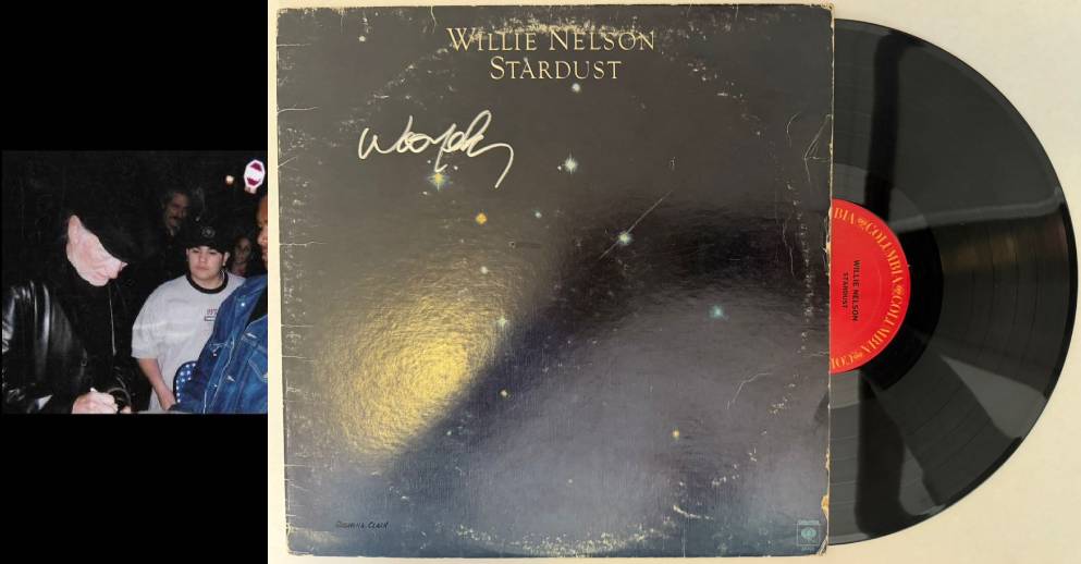 Willie Nelson Stardust Lp signed with proof