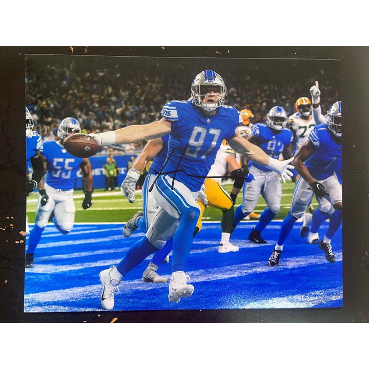 Detroit Lions Aidan Hutchinson 8x10 photo signed with proof