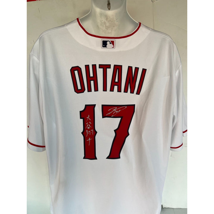 Shohei Ohtani Los Angeles Angels of Anaheim game model Nike jersey size xl signed English & Japanese