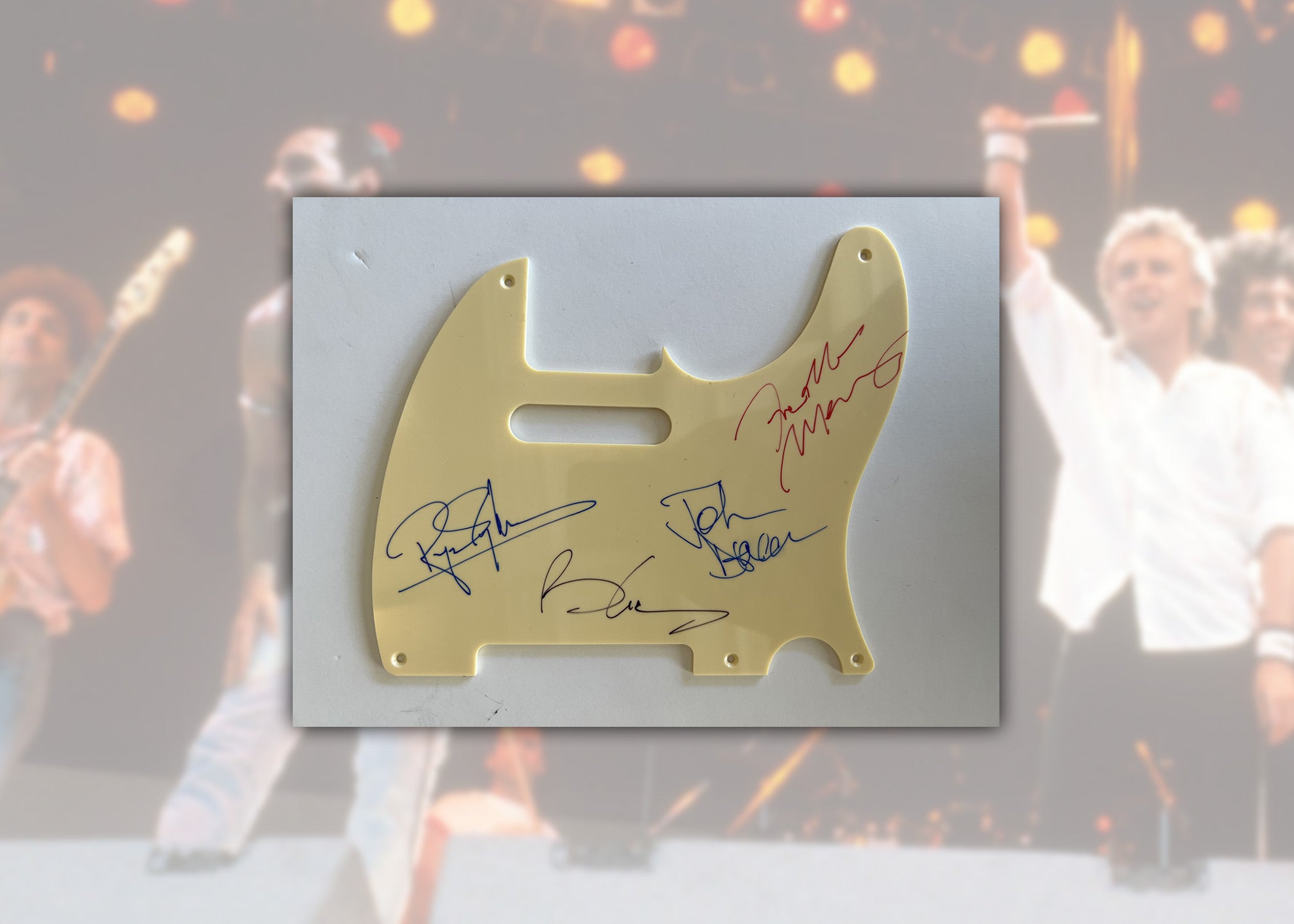 Queen Freddie Mercury, Brian May, John Deacon, Roger Taylor pickguard signed with proof