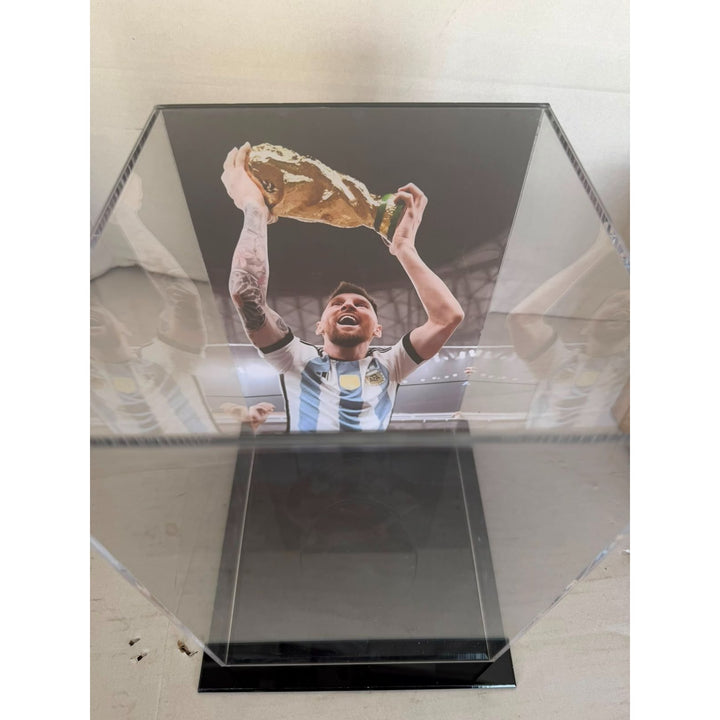 Lionel Messi 2022 World Cup Replica Trophy Resin Sculpture (14.2 inch) signed with proof.