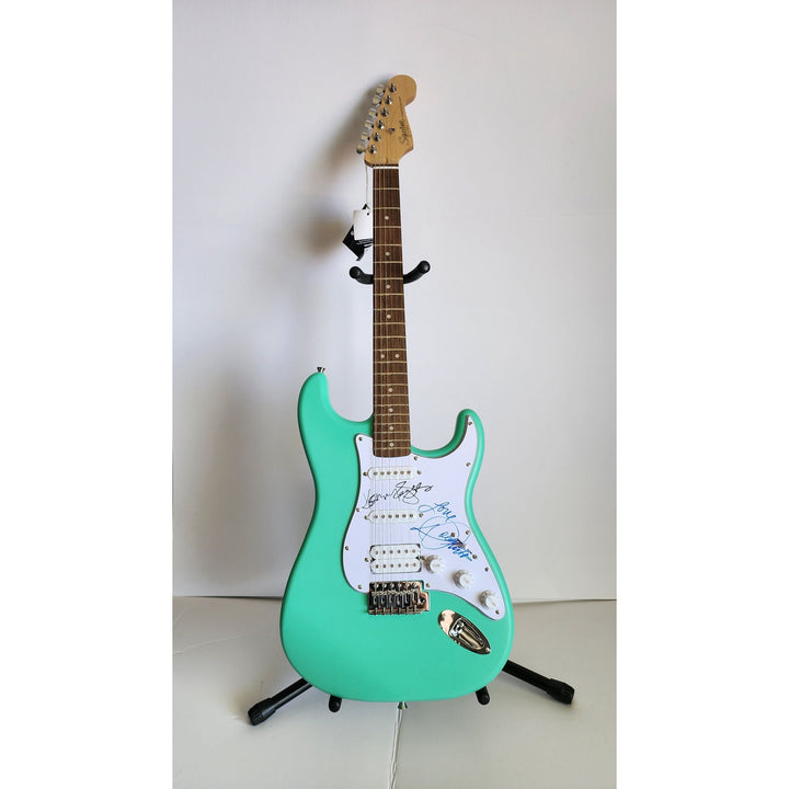 Dolly Parton & Kenny Rogers Fender Stratocaster electric guitar signed with proof