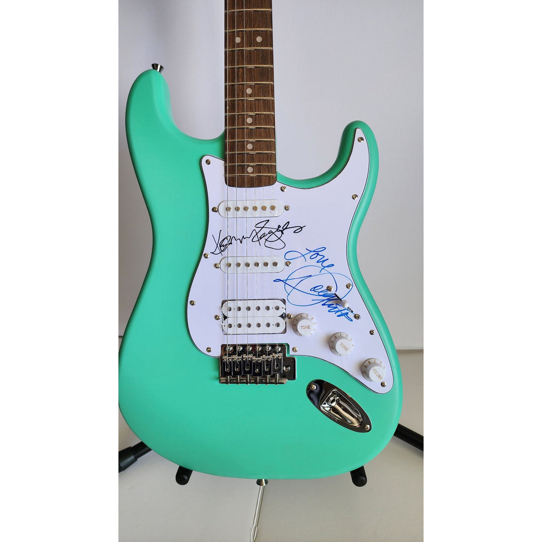 Dolly Parton & Kenny Rogers Fender Stratocaster electric guitar signed with proof