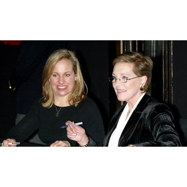 Julie Andrews "The Sound of Music" original LP signed with proof & museum quality frame 26x27